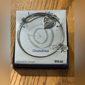 Love This Life Expandable Bangle Bracelet – “Grandma”